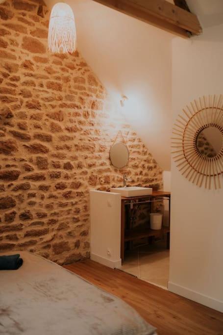 Gite Naturia - Chaumiere De Berringue Plouhinec  Buitenkant foto